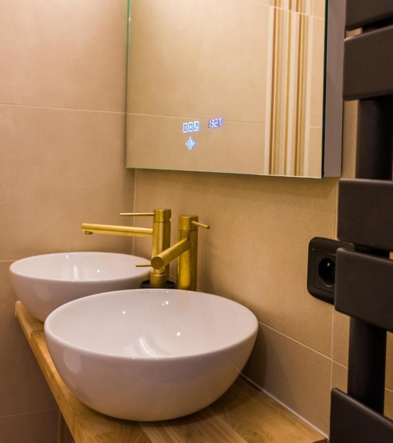 Nice Vieille Ville Appartement Neuf Et Cosy, Deux Chambres, 6 Couchages Exterior foto